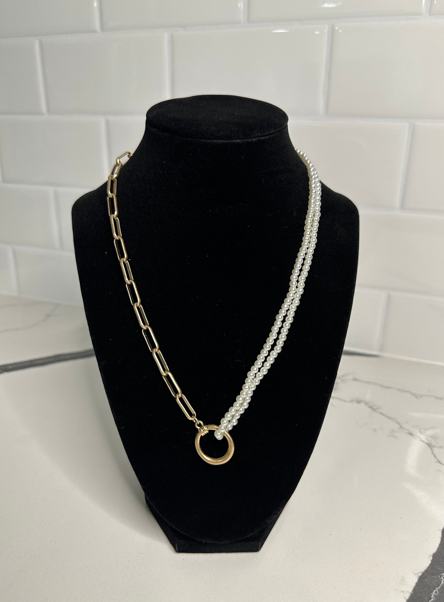 Pearl Bead & Gold Paperclip Necklace